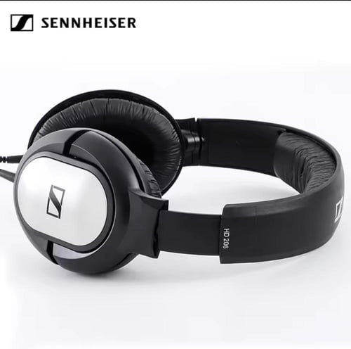 استوديو المحترفين للانشاد والتعليق الصوتي