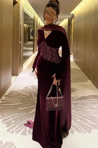 فستان سهرة أنيق مخمل لون عودي