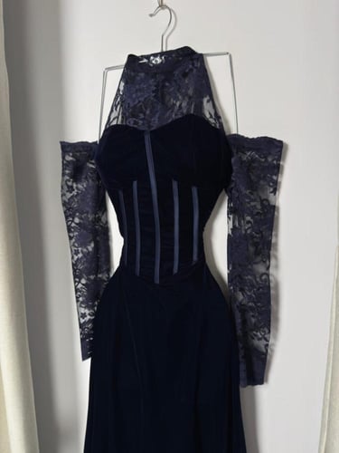 فستان سهرة شتوي كحلي