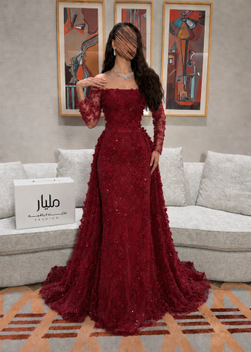 فستان سهرة ريناد العنابي