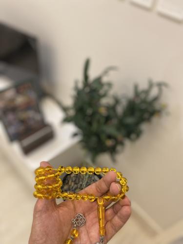 سبحة كهرمان محشر