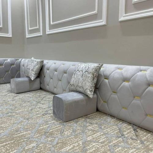 مساند ظهر مبطن بلمسات هندسية