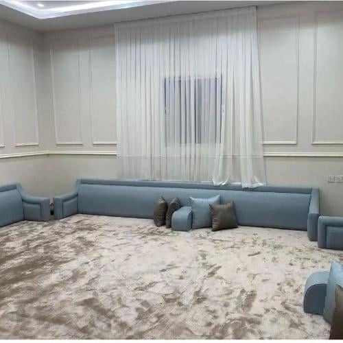 مساند ظهر لون أزرق سماوي هادئ