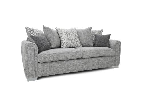 كنب بتصميم إيطالي مُنجدة بشكل أنيق