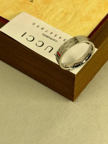 خاتم غير شامل الملحقات