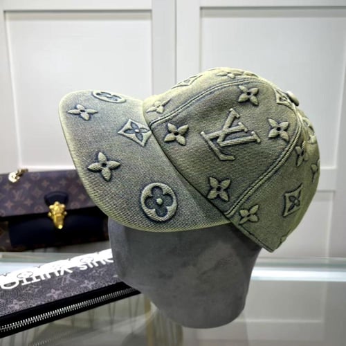 كاب لويس فيتون ماستر