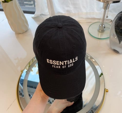 كاب Essentials (ماستر كوليتي)