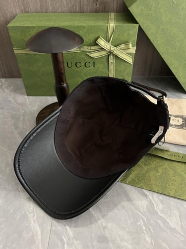 كاب قوتشي (ماستر كوليتي)