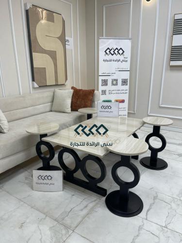 طقم طاولات 5 قطع بديل الرخام