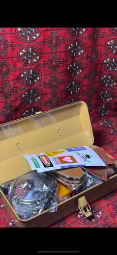 عزبة شاي صندوق متكاملة