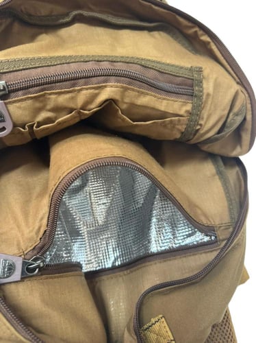 شنطة ظهر للرحلات والصيد