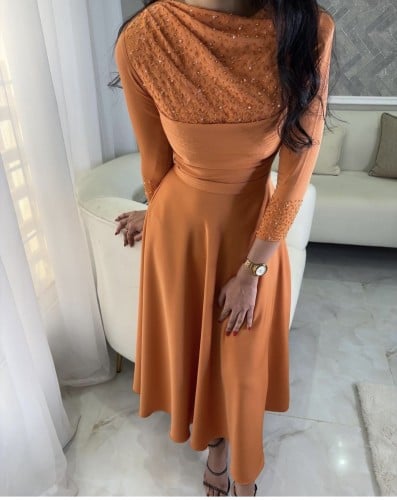 فستان اورنجي