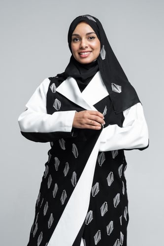 عباية كريب ناعم كلوش