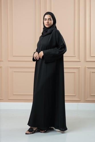 عباية تطريز خطوط يدوي