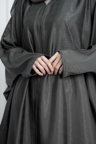 عباية مشلح لمعة