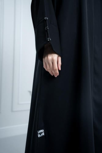عباية عماني زراير