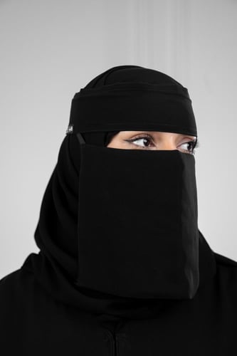 نقاب نسائي من لافينيا مطاط مائل بدون مقوى 12*7 انش