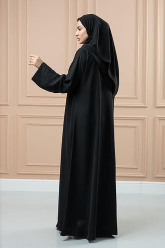 عباية تطريز خطوط يدوي