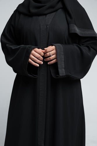 عباية جاكار خلف