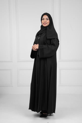 عباية ربع كلوش ياقه كسرات