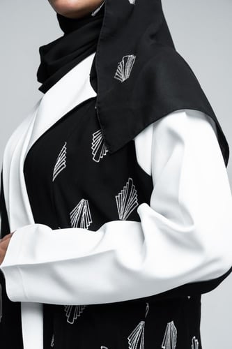 عباية كريب ناعم كلوش