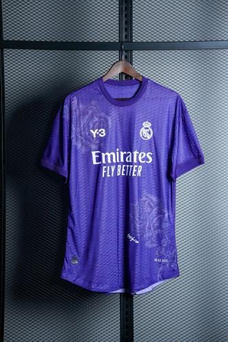 تيشيرت ريال مدريد Y-3 بنفسجي إصدار خاص من متجر لور...
