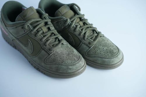 حذاء Nike Dunk Supreme أخضر زيتوني بستايل نادر وجر...