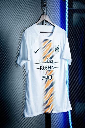 قميص الاتحاد الأبيض الاحتياطي 2025 متجر لورد