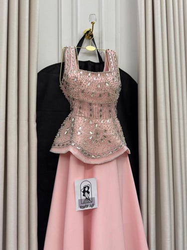 فستان حسناء