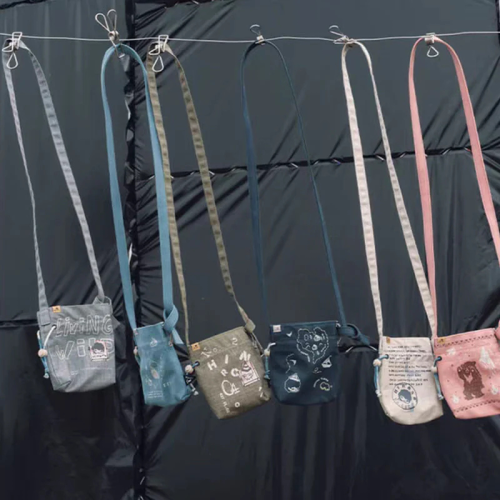 مجموعة Hirono Living Wild Mini Bag