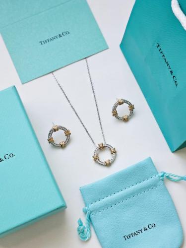 طقم TIFFANY & CO