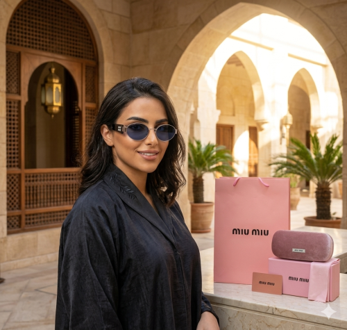 نظارة شمسية Miu Miu