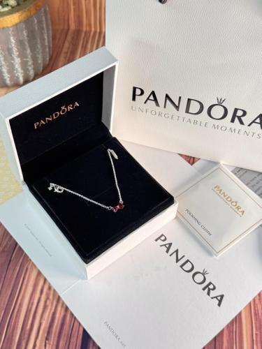 سلسال Pandora الفضي