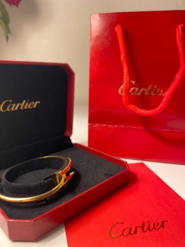 سوار Cartier كلاسيك