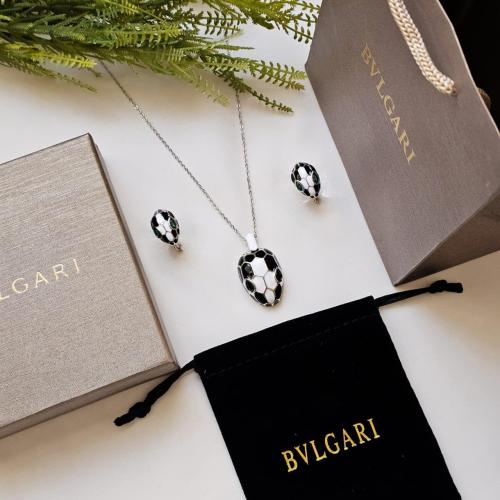 طقم نسائي فاخر من BVLGARI