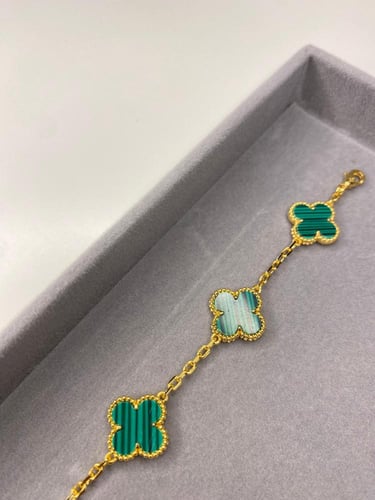 سوار Van Cleef & Arpels حجم صغير الورده