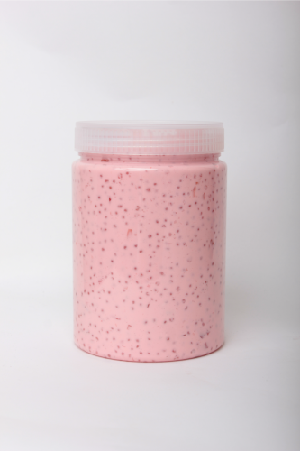 حلى الساقو بالفراولة