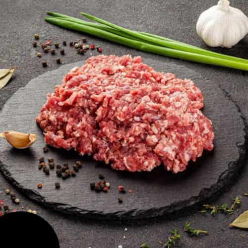 لحم عجل بلدي مفروم – نصف كيلو