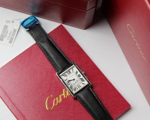 ساعة CARTIER TANK