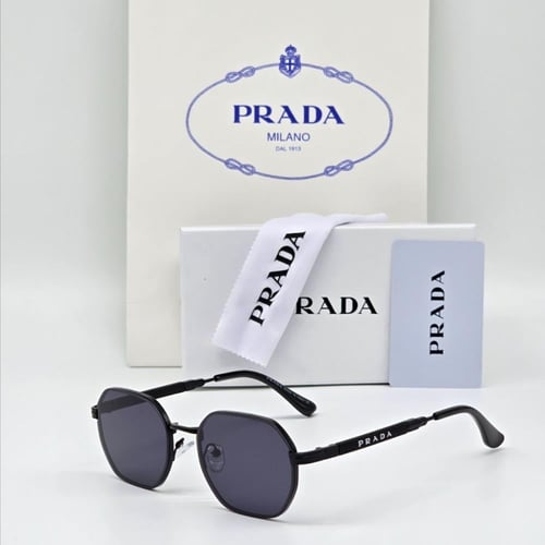 نظارات PRADA
