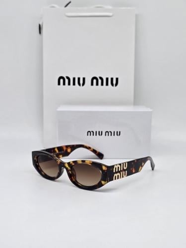 نظارات MIU MIU