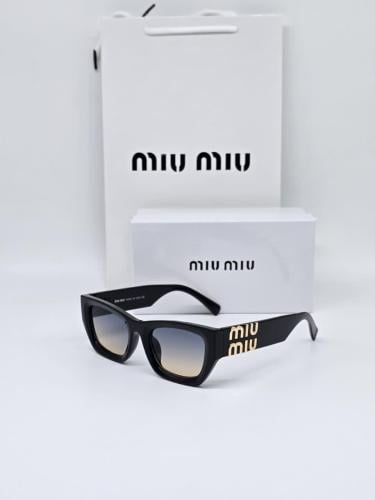نظارات MIU MIU