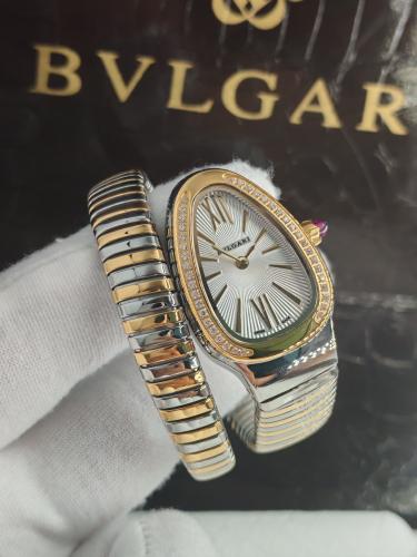 ساعة ثعبان لفة BVLGARI