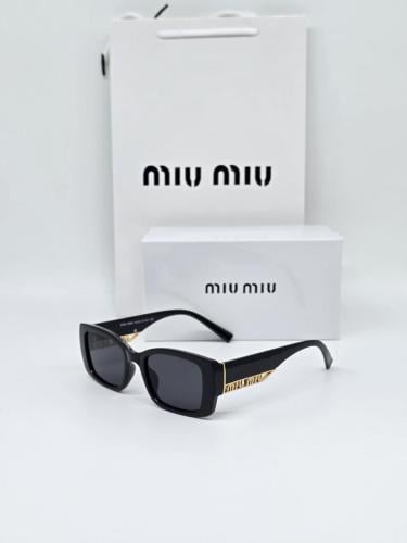 نظارات MIU MIU