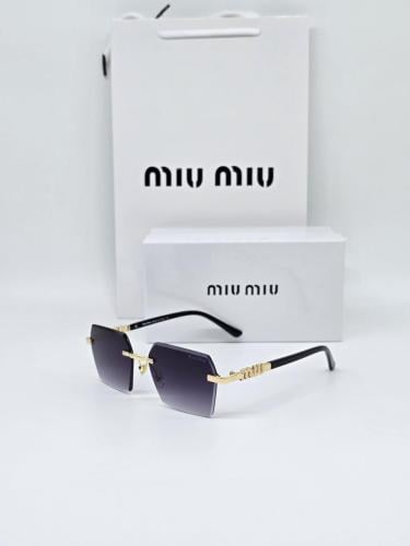 نظارات MIU MIU