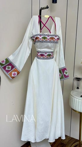 فستان لينيل الناعم