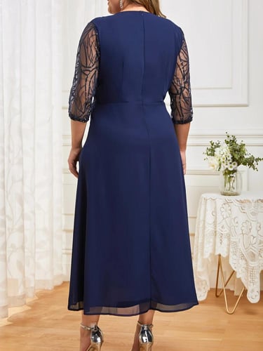 فستان كوتيل مطرز