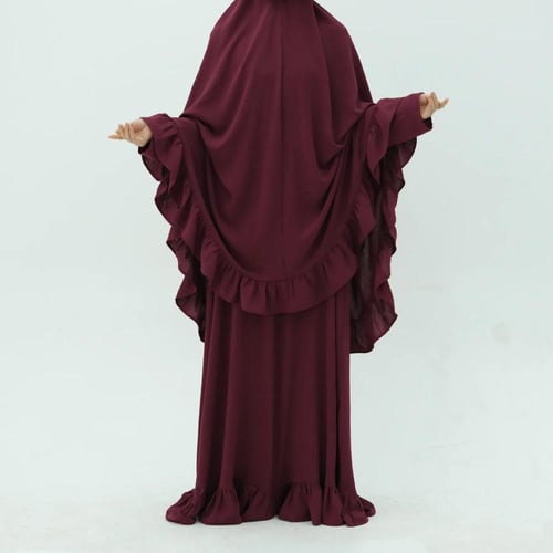 طقم عباية مع تنورة