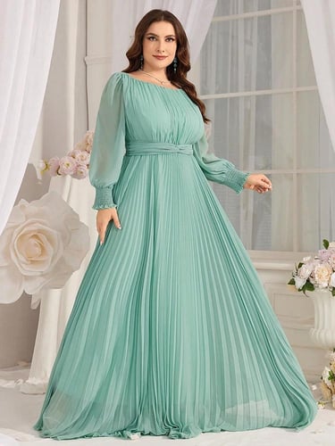 فستان حفلات فاخر