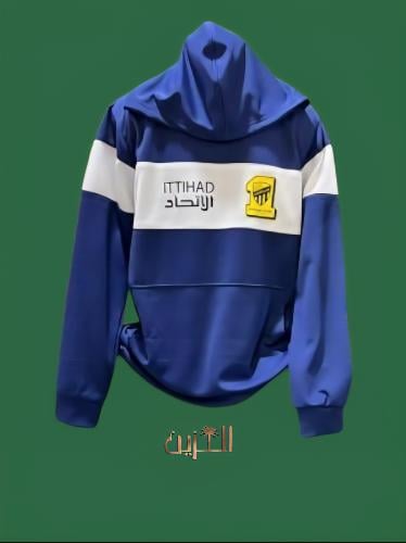 بلوفر شبابي بهوية الاتحاد